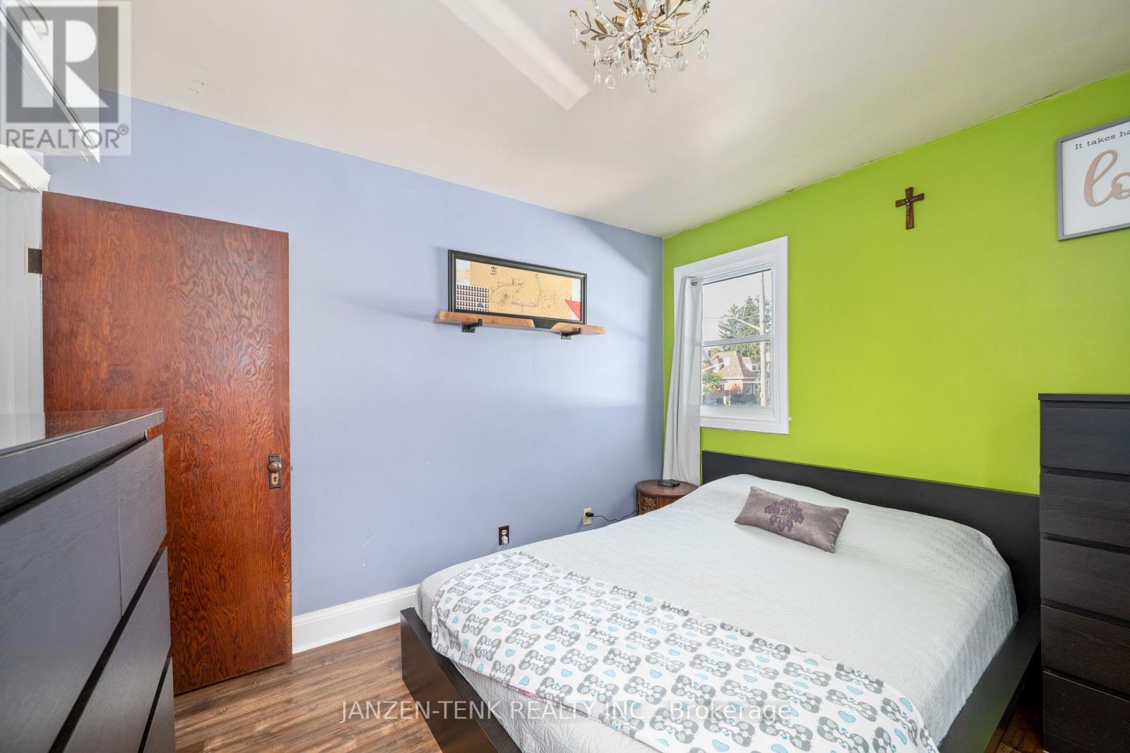154 Elm Street, St. Thomas, Ontario  N5R 1J3 - Photo 19 - X12403492