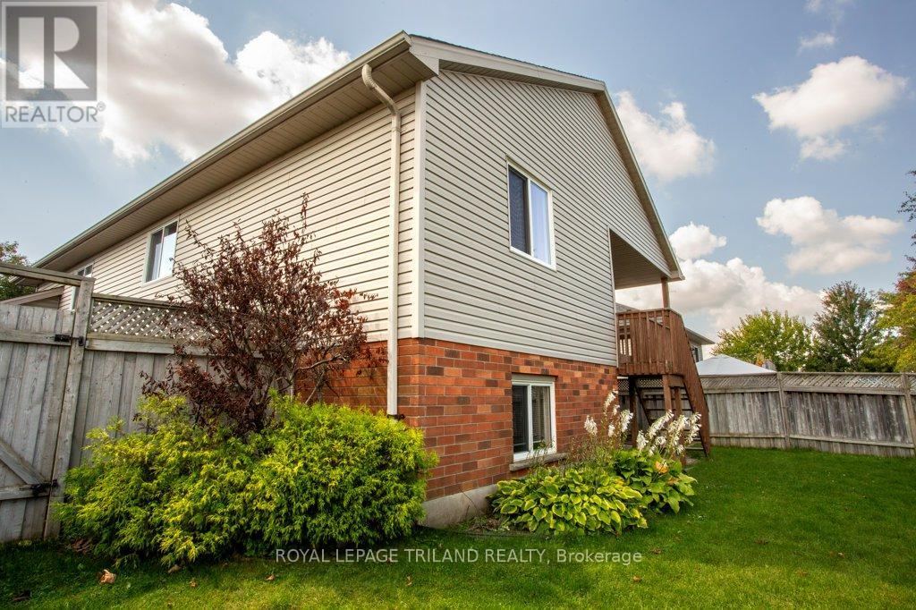 28 Schreyer Drive, St. Thomas, Ontario  N5R 6E8 - Photo 27 - X12403554