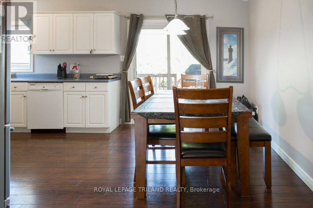 28 Schreyer Drive, St. Thomas, Ontario  N5R 6E8 - Photo 8 - X12403554