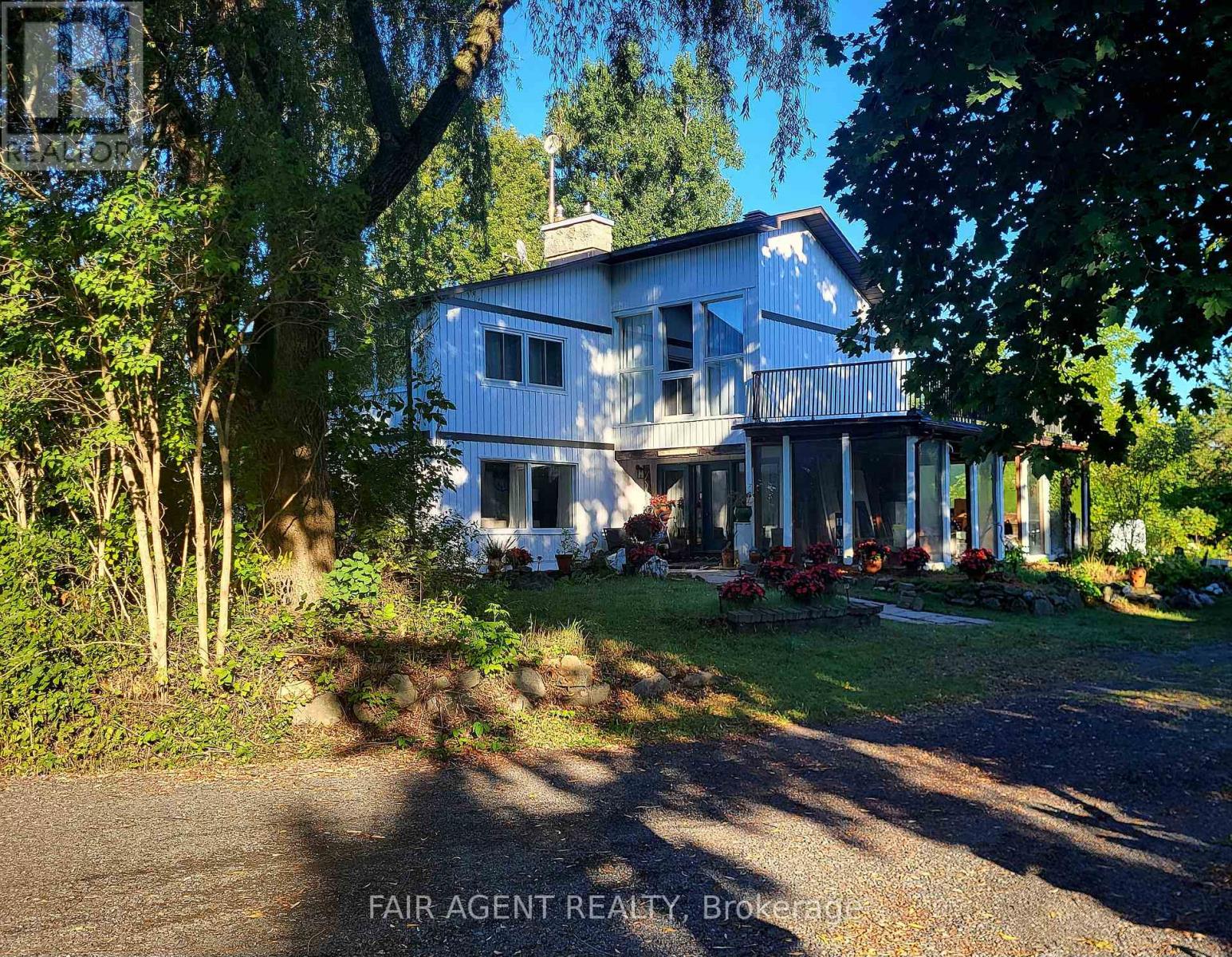 591 Concession 4 Road, Alfred And Plantagenet, Ontario  K0B 1L0 - Photo 1 - X12403565
