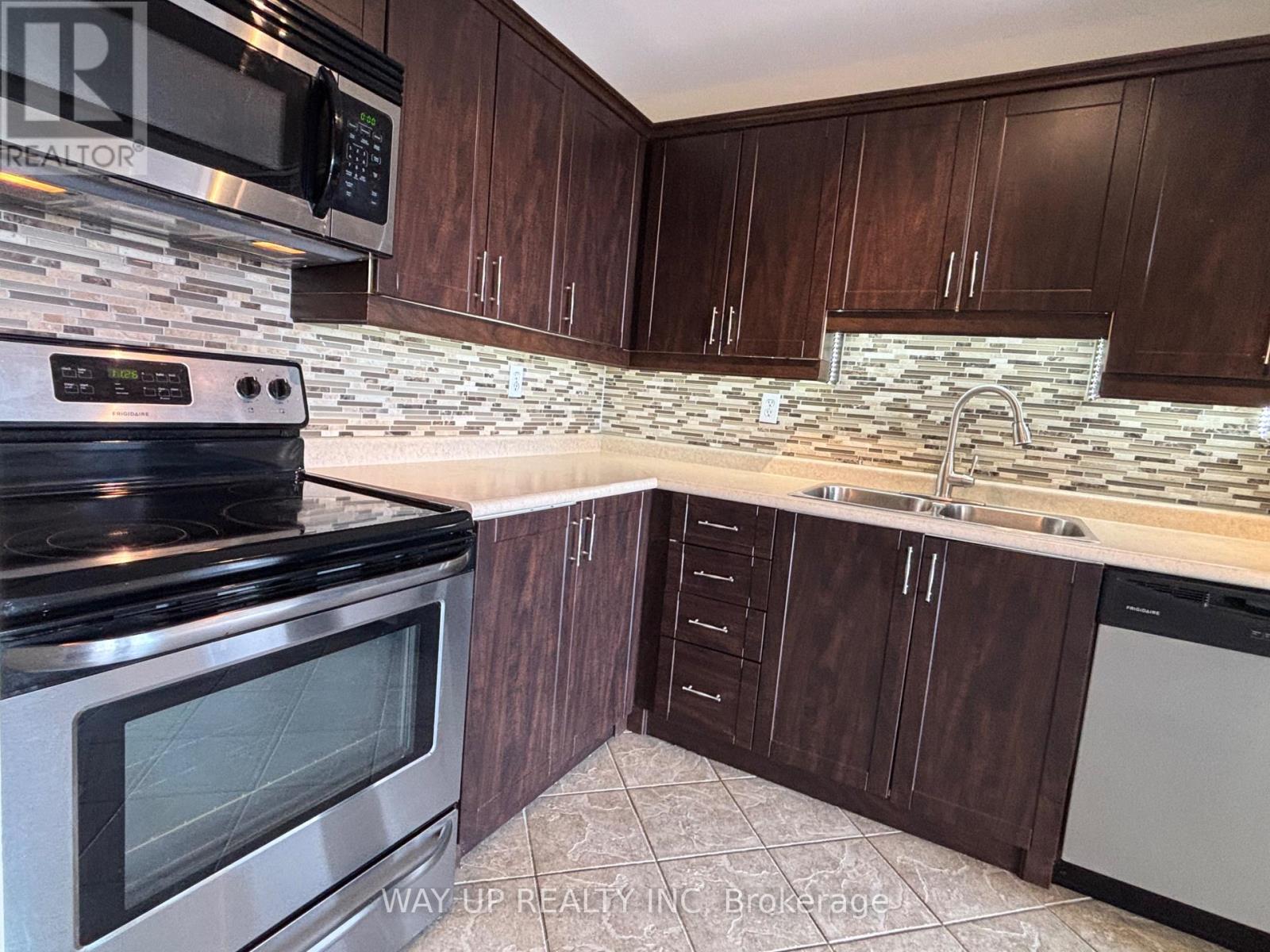 904 - 30 Chapman Court, London North, Ontario  N6G 4Y4 - Photo 5 - X12403633