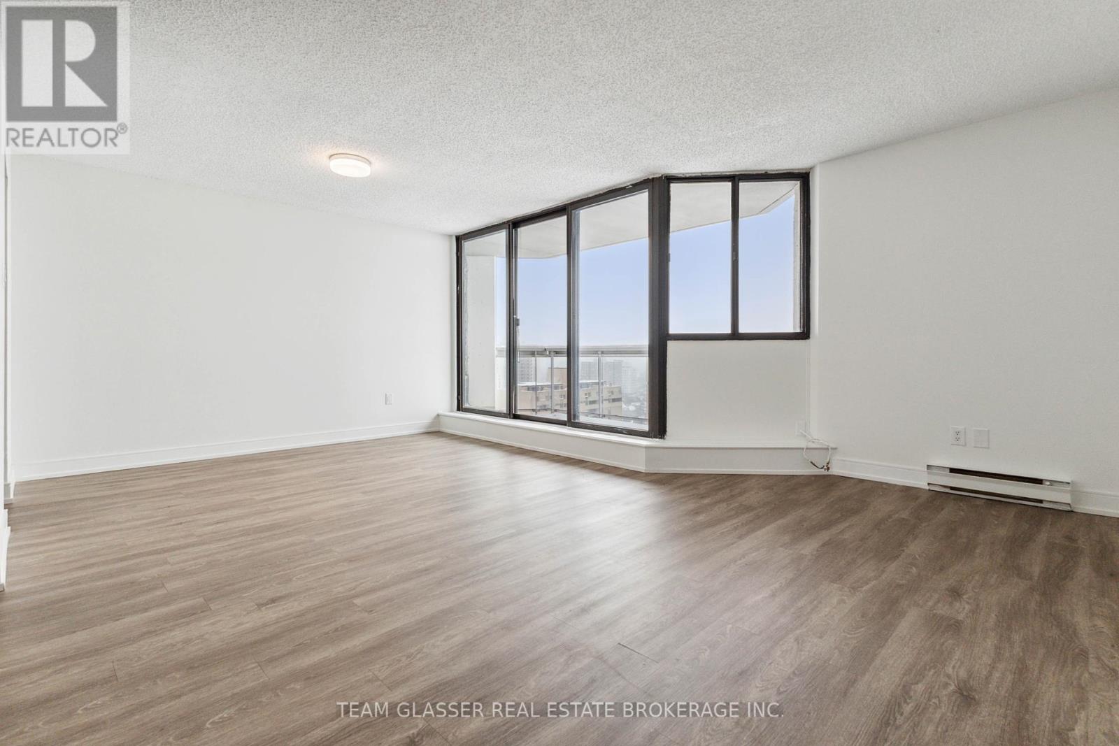 2404 - 340 Colborne Street, London, Ontario  N6B 3N1 - Photo 11 - X12403674