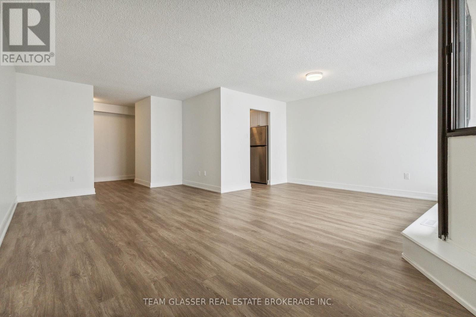 2404 - 340 Colborne Street, London, Ontario  N6B 3N1 - Photo 13 - X12403674