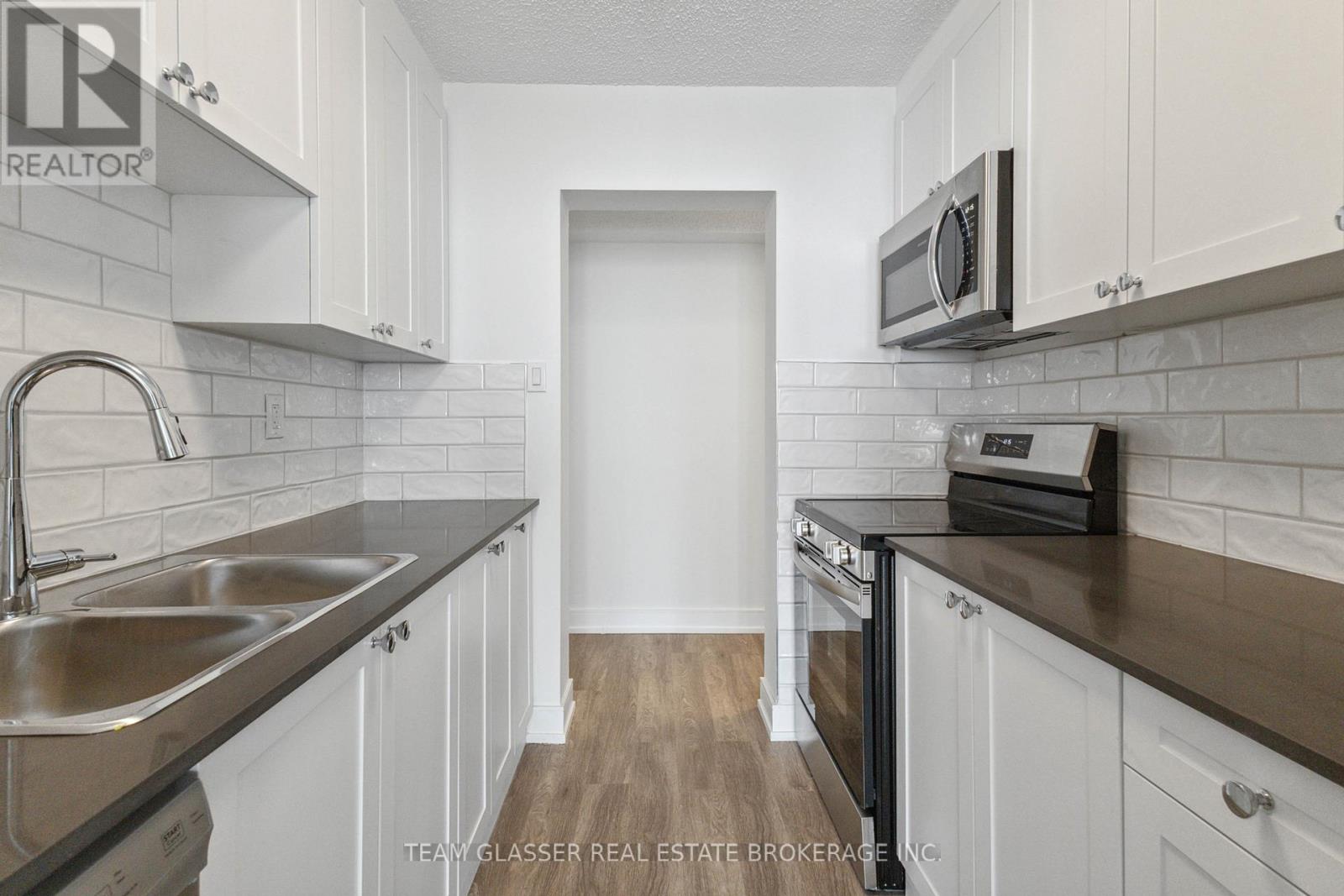 2404 - 340 Colborne Street, London, Ontario  N6B 3N1 - Photo 20 - X12403674