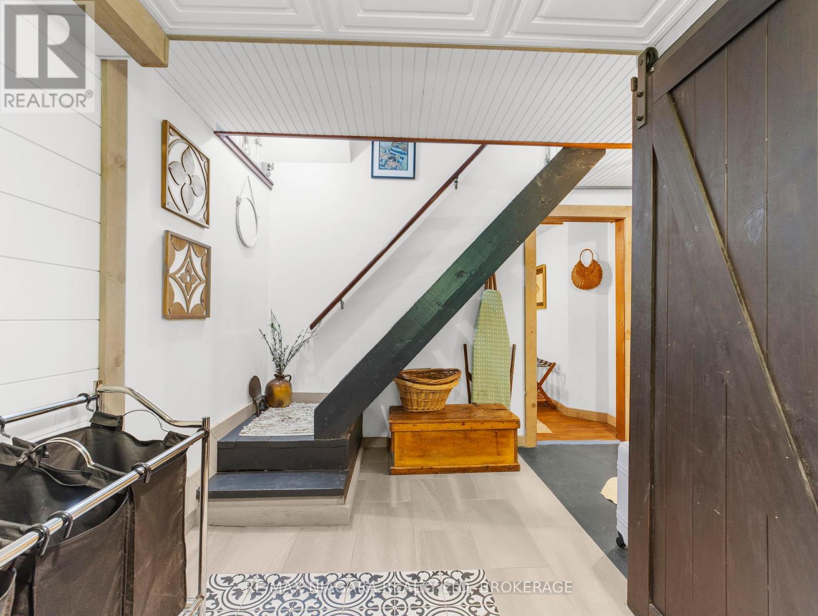 7014 Margaret Street, Niagara Falls, Ontario  L2G 2W2 - Photo 17 - X12402178