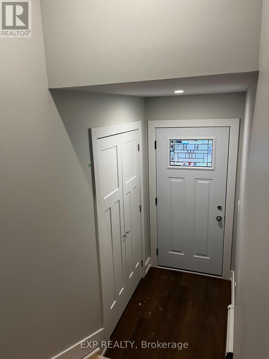642 West Street, Prescott, Ontario  K0E 1X0 - Photo 9 - X12403529