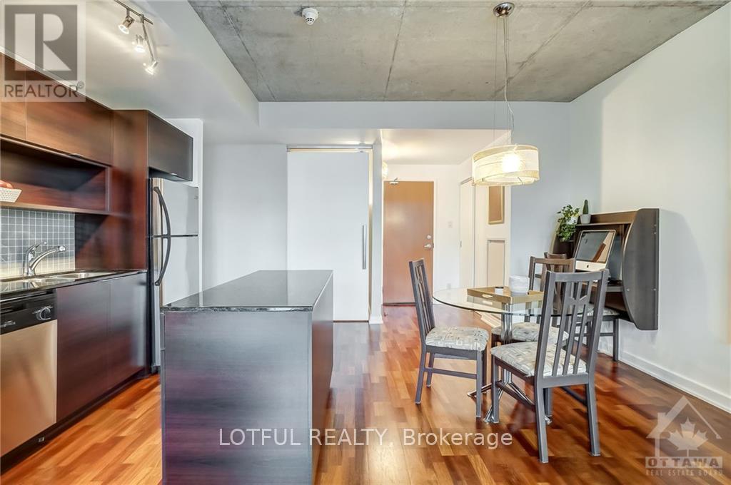 1002 - 324 Laurier Ave Street W, Ottawa, Ontario  K1N 6P6 - Photo 7 - X12403647