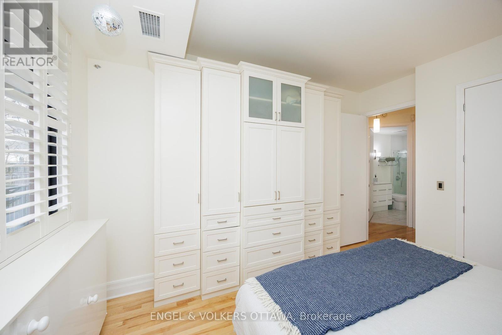 203 - 375 Lisgar Street, Ottawa, Ontario  K2P 0E3 - Photo 28 - X12403654