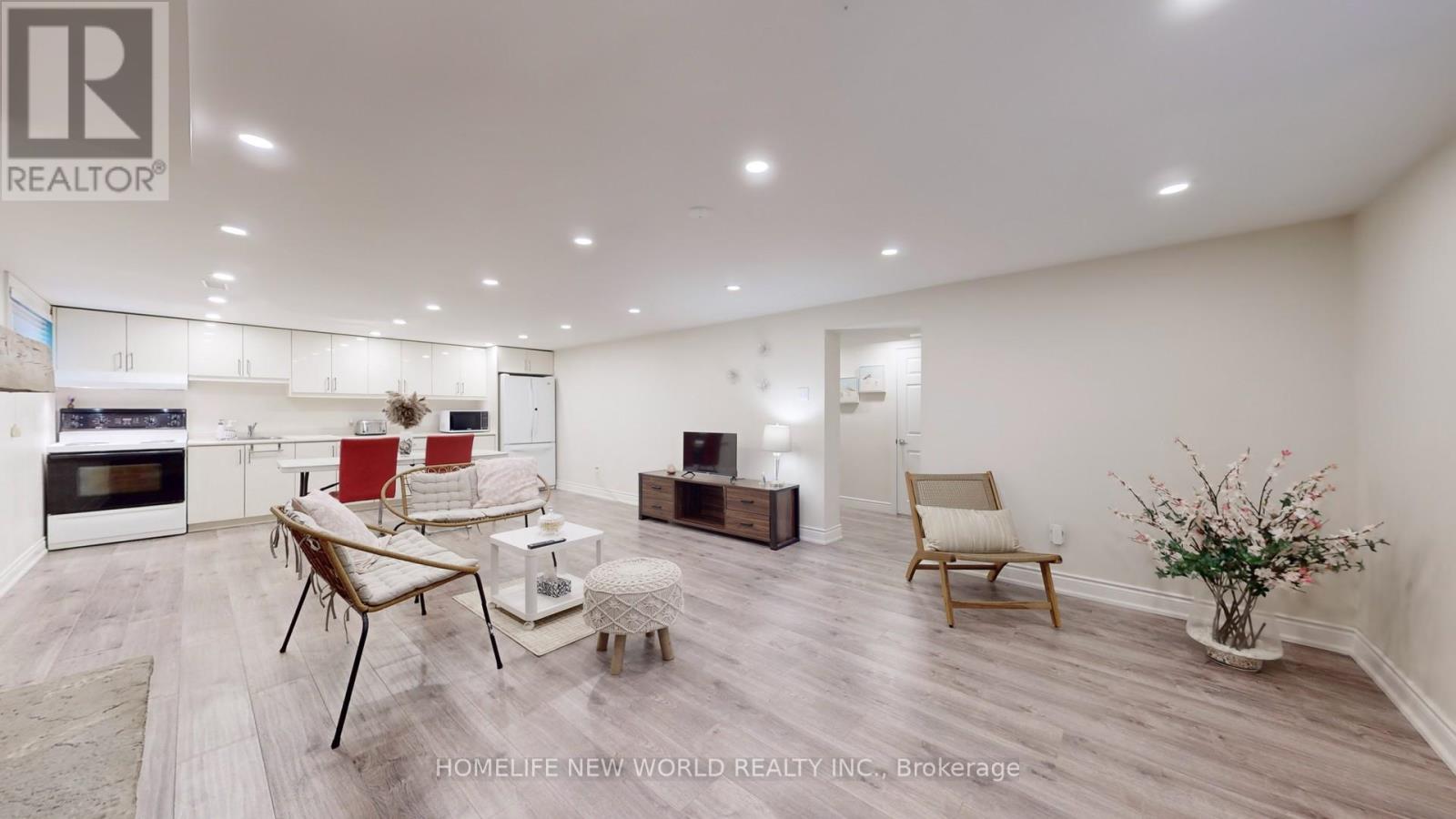 11 Elynhill Drive, Toronto (Willowdale West), Ontario  M2R 1C5 - Photo 26 - C12403442