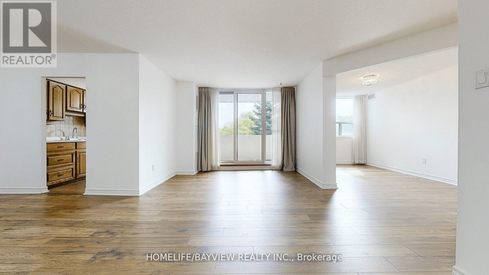 301 - 5 Old Sheppard Avenue, Toronto, Ontario  M2J 4K3 - Photo 11 - C12403454