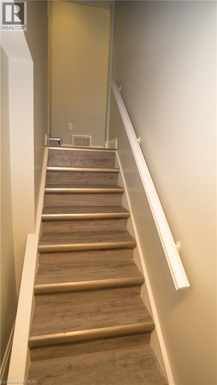 5 Woodelm Drive Unit# #lower, St. Catharines, Ontario  L2M 4N4 - Photo 4 - 40769724
