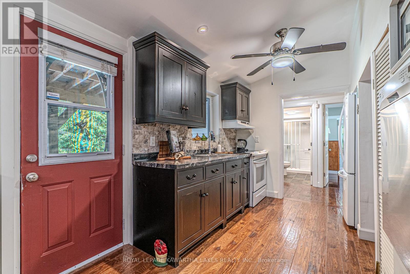 72 River Road, Kawartha Lakes, Ontario  K0M 1N0 - Photo 10 - X12403524