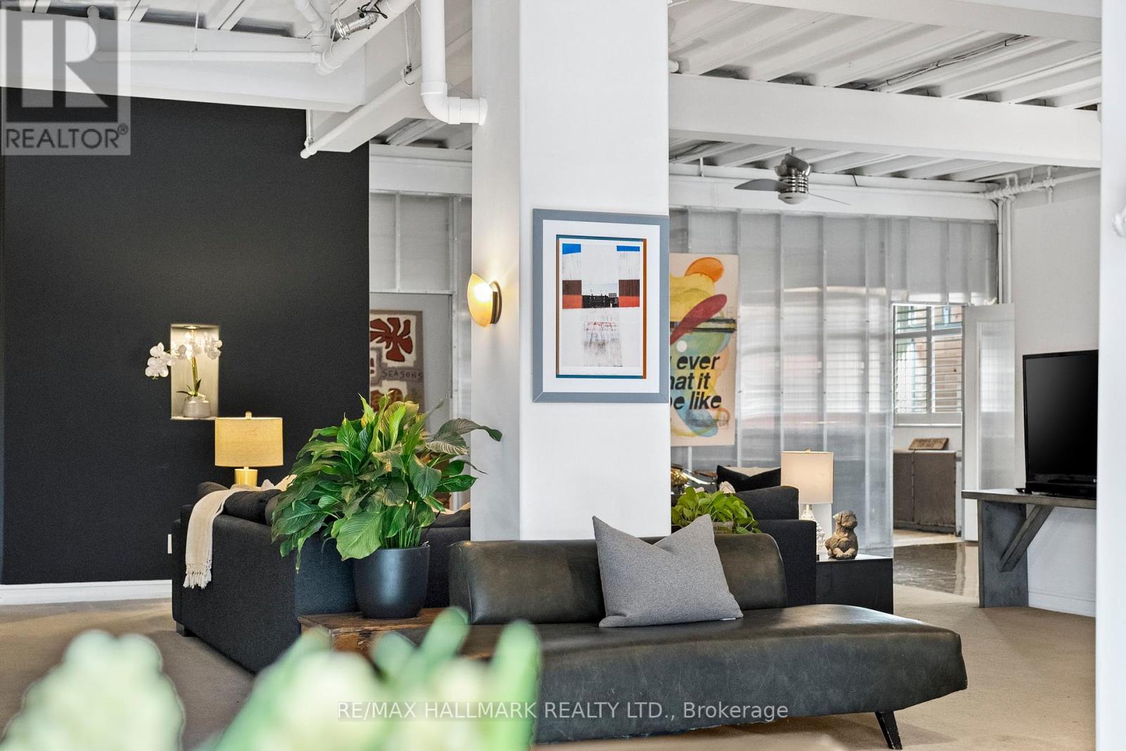 Loft 2 - 2b Minto Street, Toronto, Ontario  M4L 1B6 - Photo 22 - E12403465
