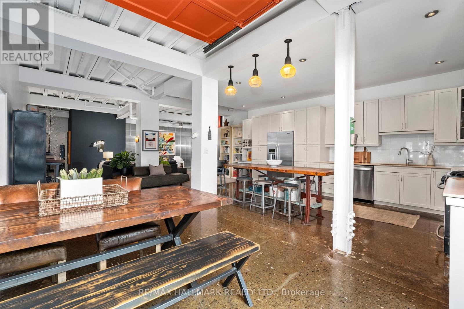 Loft 2 - 2b Minto Street, Toronto, Ontario  M4L 1B6 - Photo 6 - E12403465