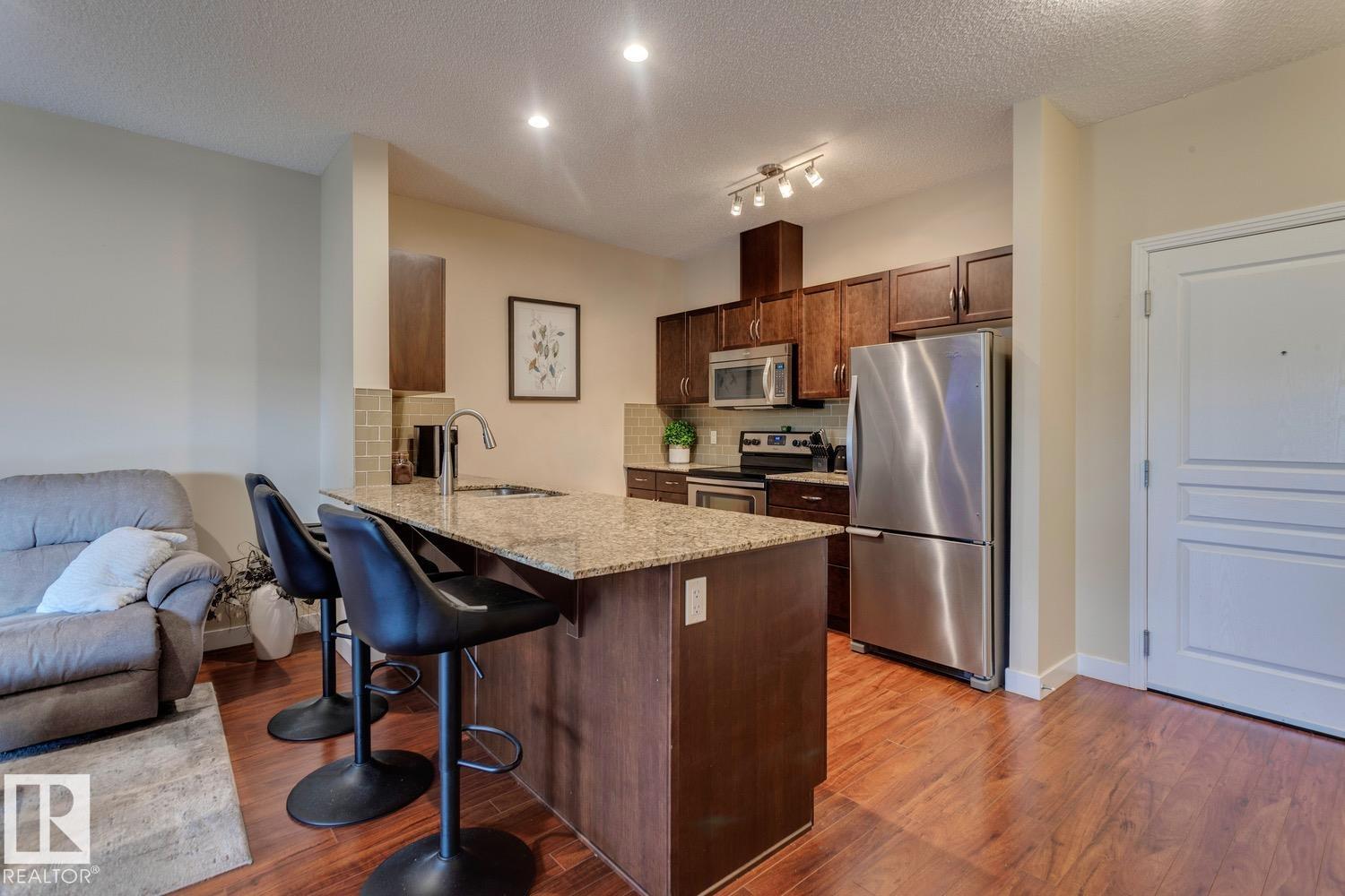 #426 2045 Grantham Ct Nw, Edmonton, Alberta  T5T 3X6 - Photo 4 - E4457799