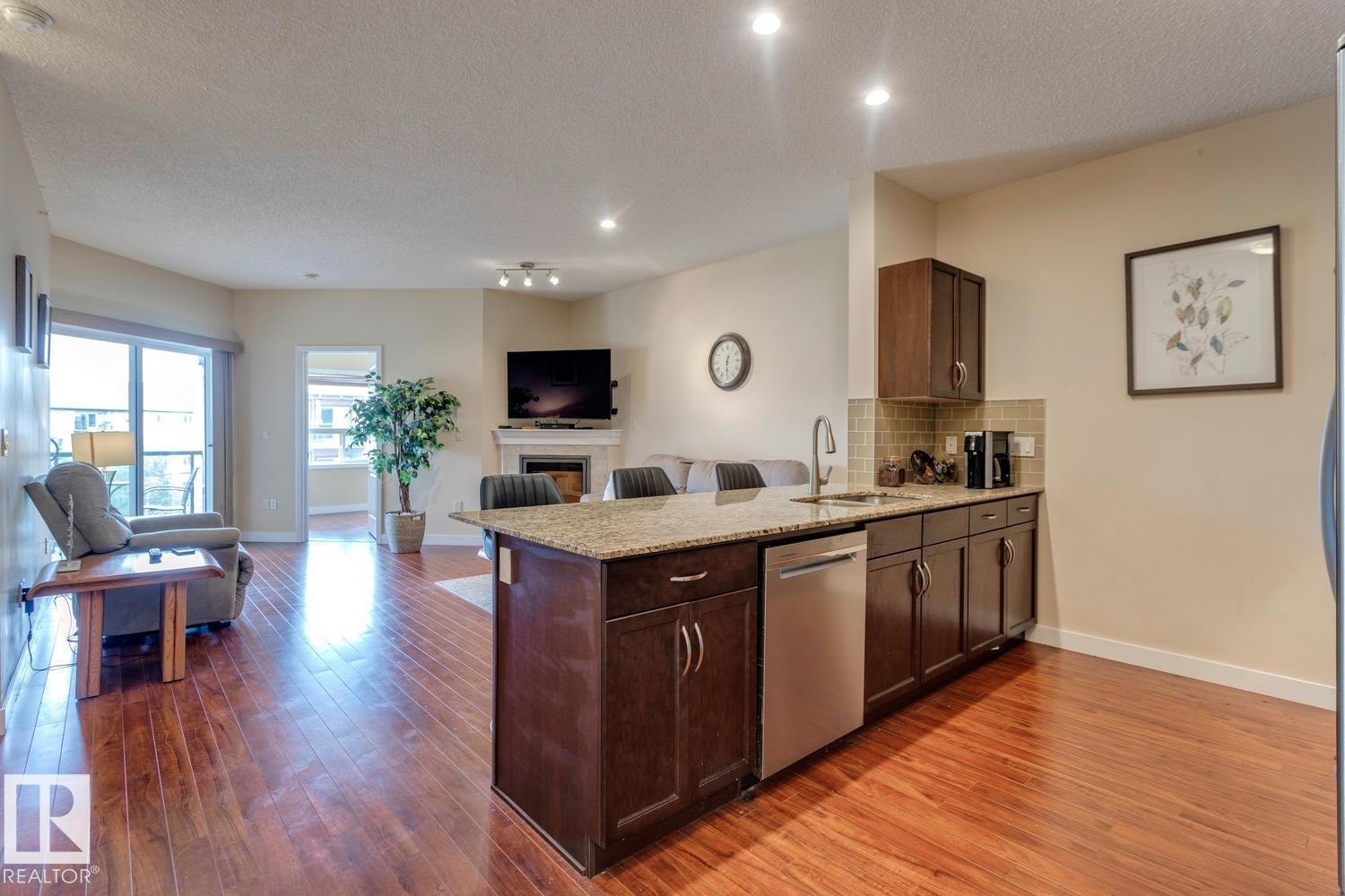 #426 2045 Grantham Ct Nw, Edmonton, Alberta  T5T 3X6 - Photo 6 - E4457799