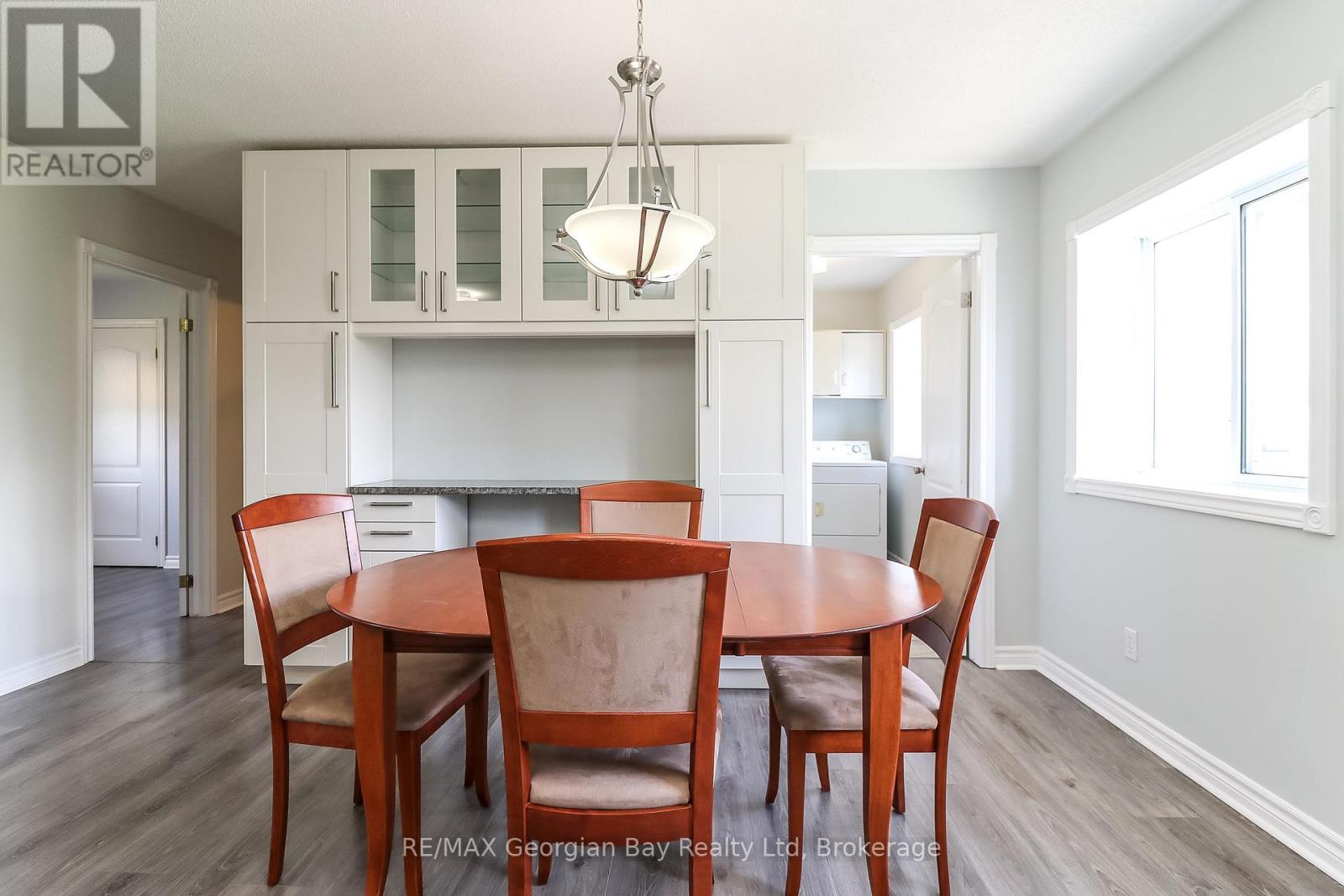 4989 Vasey Road, Oro-Medonte, Ontario L4R 4K3 - Photo 17 - S12403683