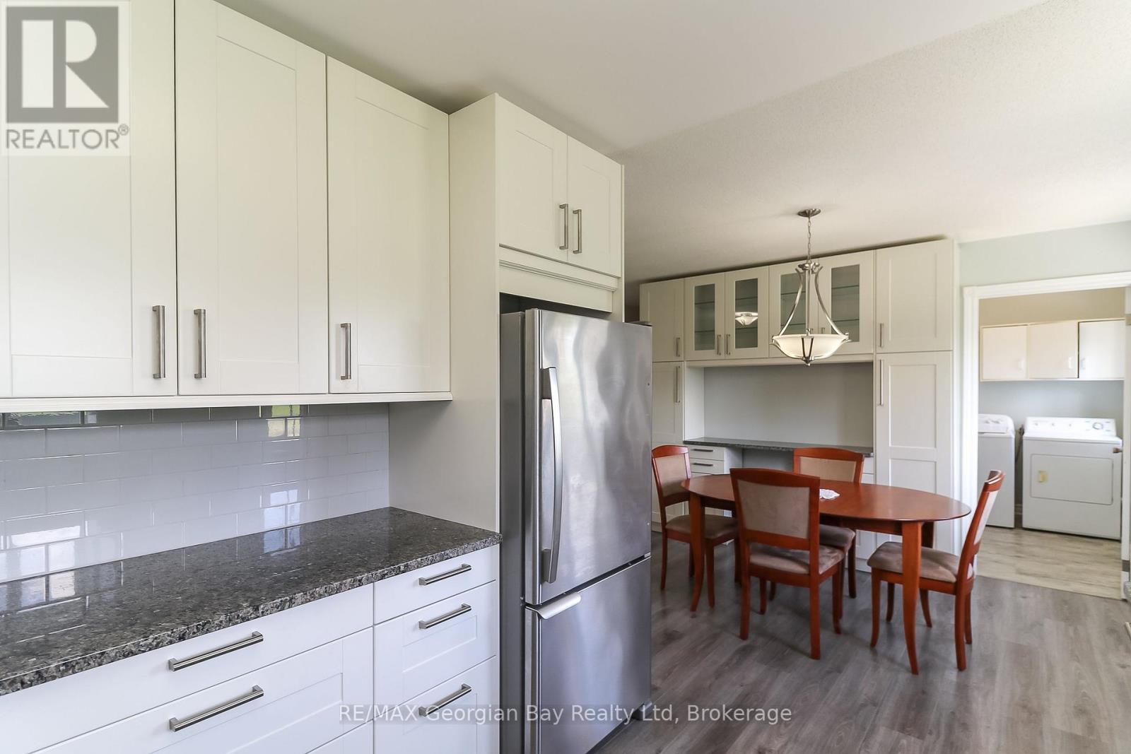 4989 Vasey Road, Oro-Medonte, Ontario L4R 4K3 - Photo 20 - S12403683