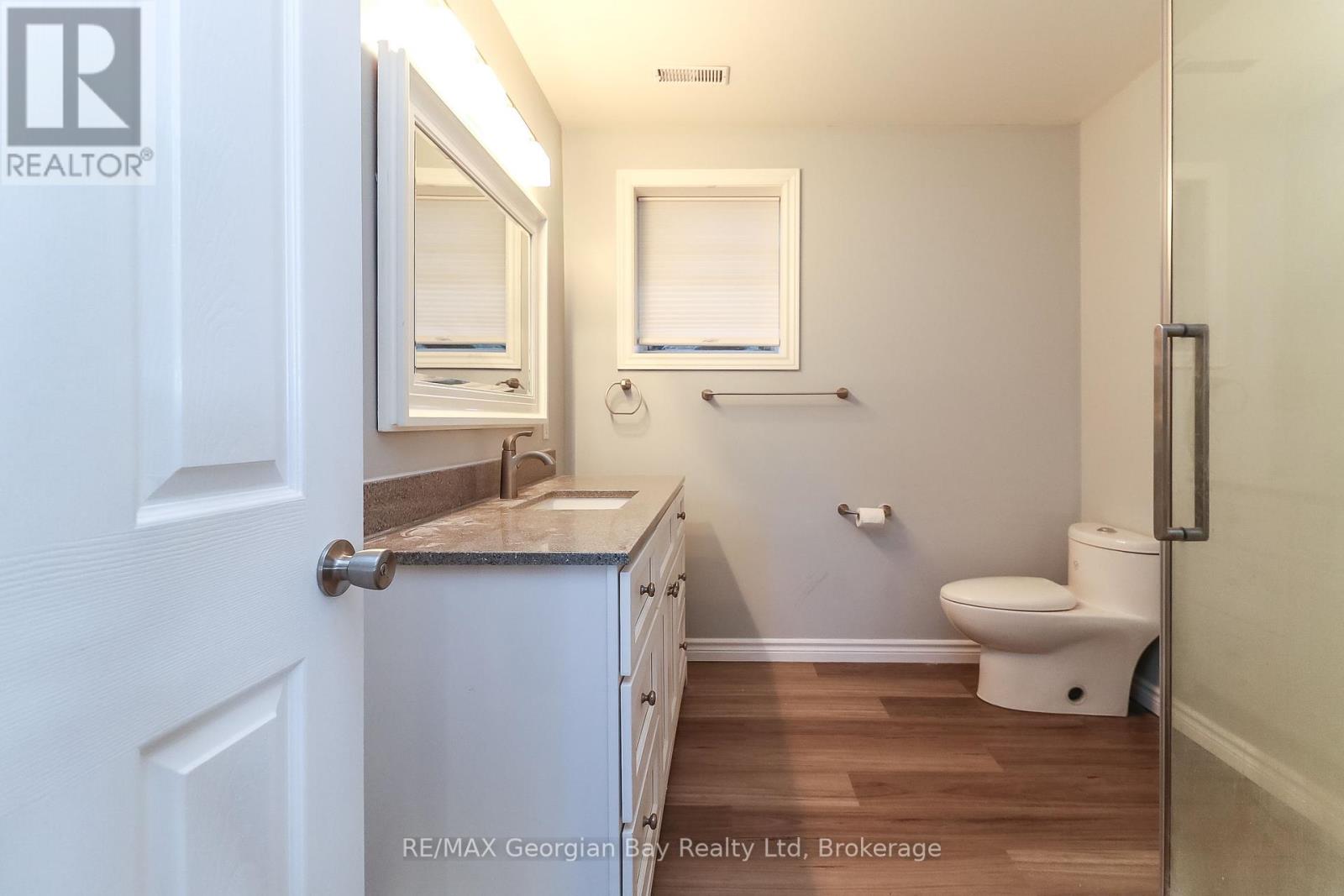 4989 Vasey Road, Oro-Medonte, Ontario L4R 4K3 - Photo 34 - S12403683