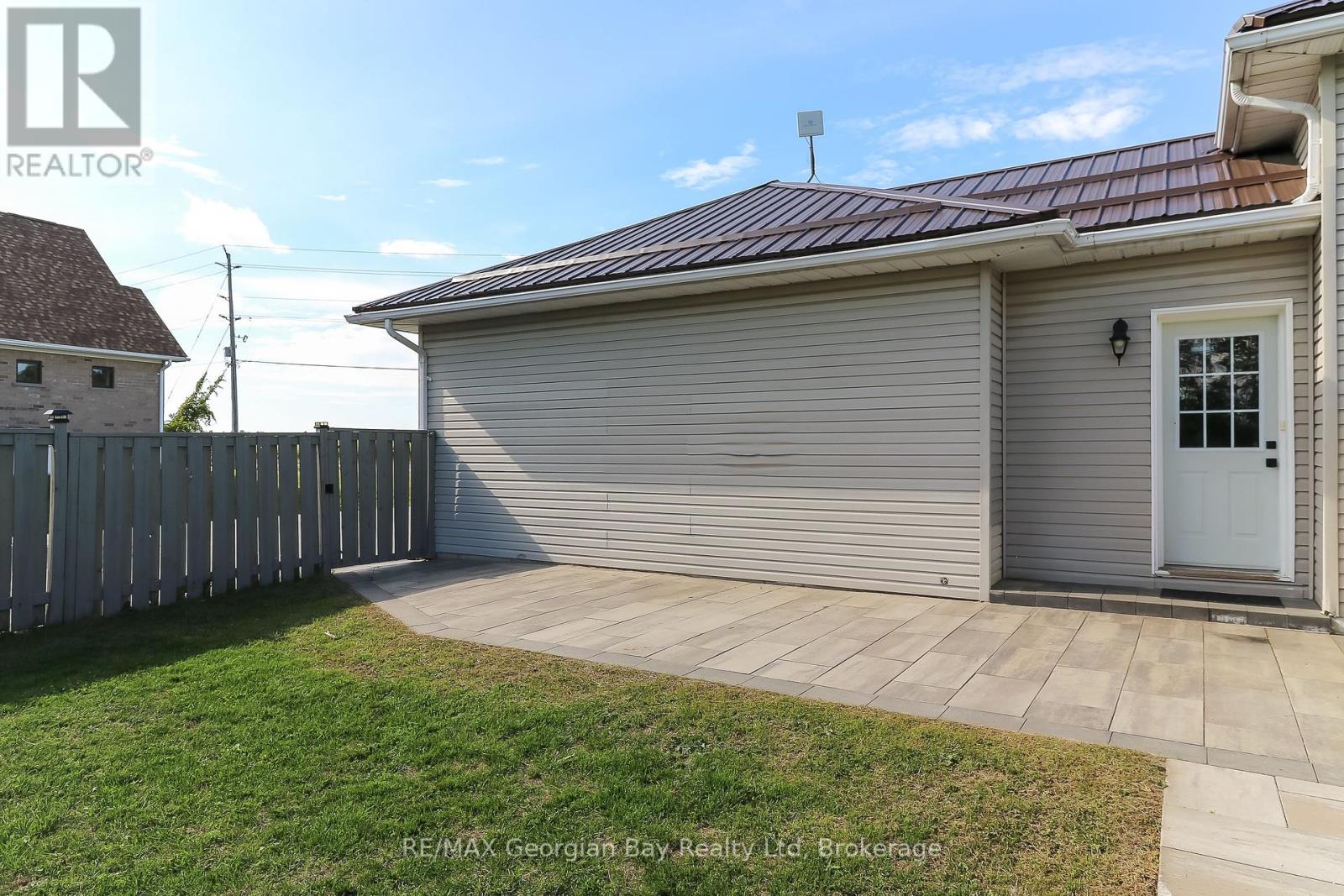 4989 Vasey Road, Oro-Medonte, Ontario L4R 4K3 - Photo 40 - S12403683