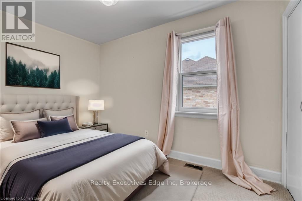 Main - 262 Grange Road, Guelph (Grange Road), Ontario  N1E 6N9 - Photo 30 - X12403656