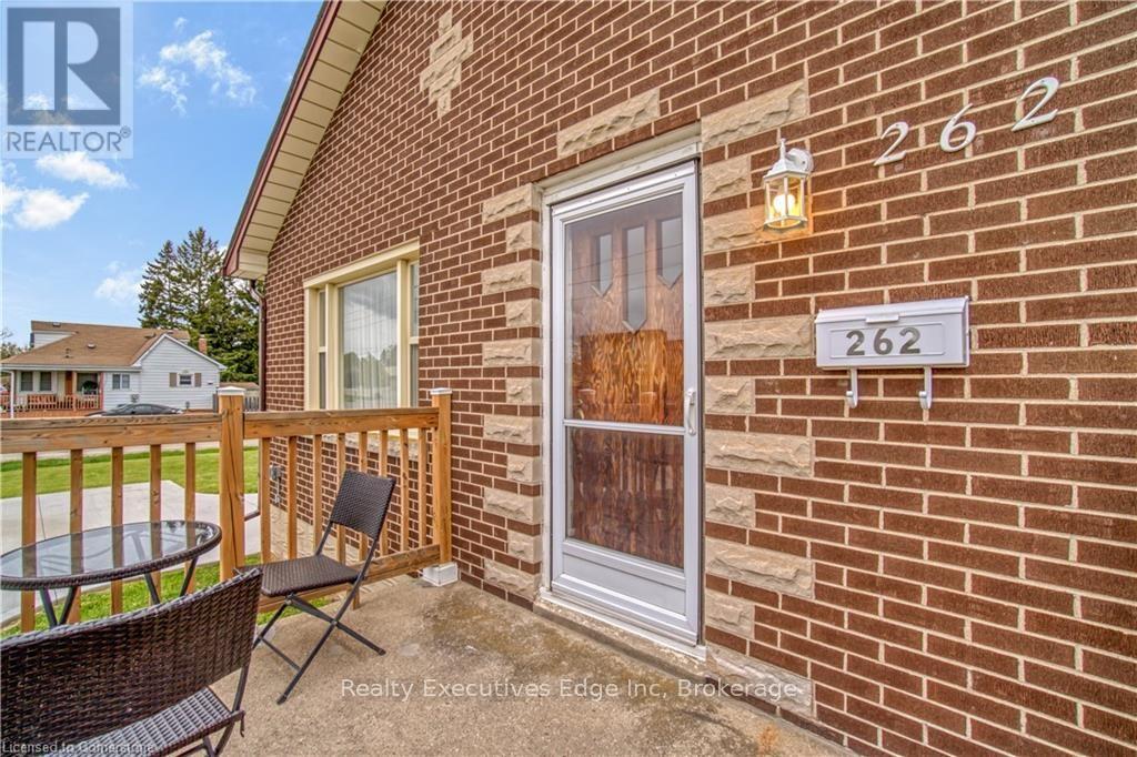 Main - 262 Grange Road, Guelph (Grange Road), Ontario  N1E 6N9 - Photo 9 - X12403656