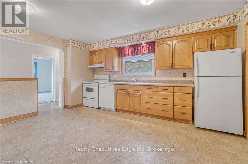 Main - 262 Grange Road, Guelph (Grange Road), Ontario  N1E 6N9 - Photo 17 - X12403656
