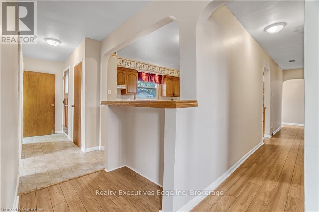 Main - 262 Grange Road, Guelph (Grange Road), Ontario  N1E 6N9 - Photo 22 - X12403656
