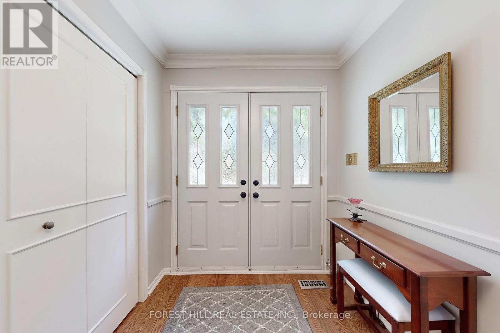 20 Thurgate Crescent, Markham, Ontario  L3T 4G3 - Photo 4 - N12403429
