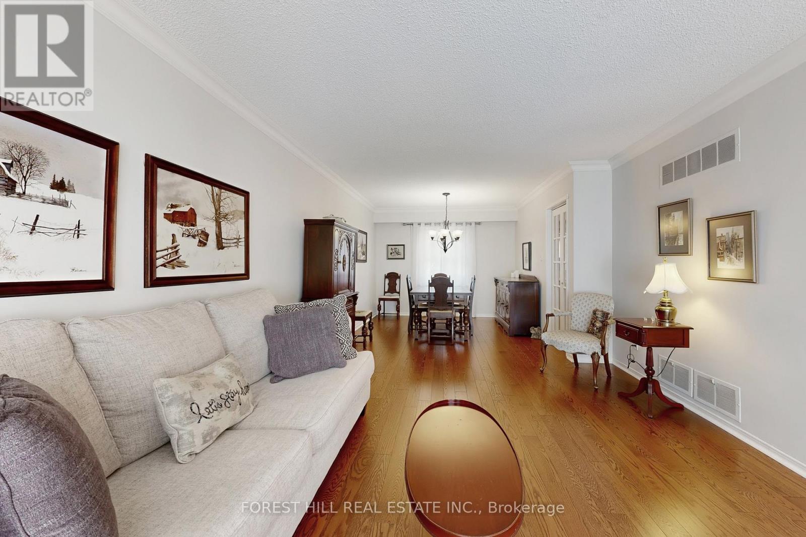 20 Thurgate Crescent, Markham, Ontario  L3T 4G3 - Photo 7 - N12403429