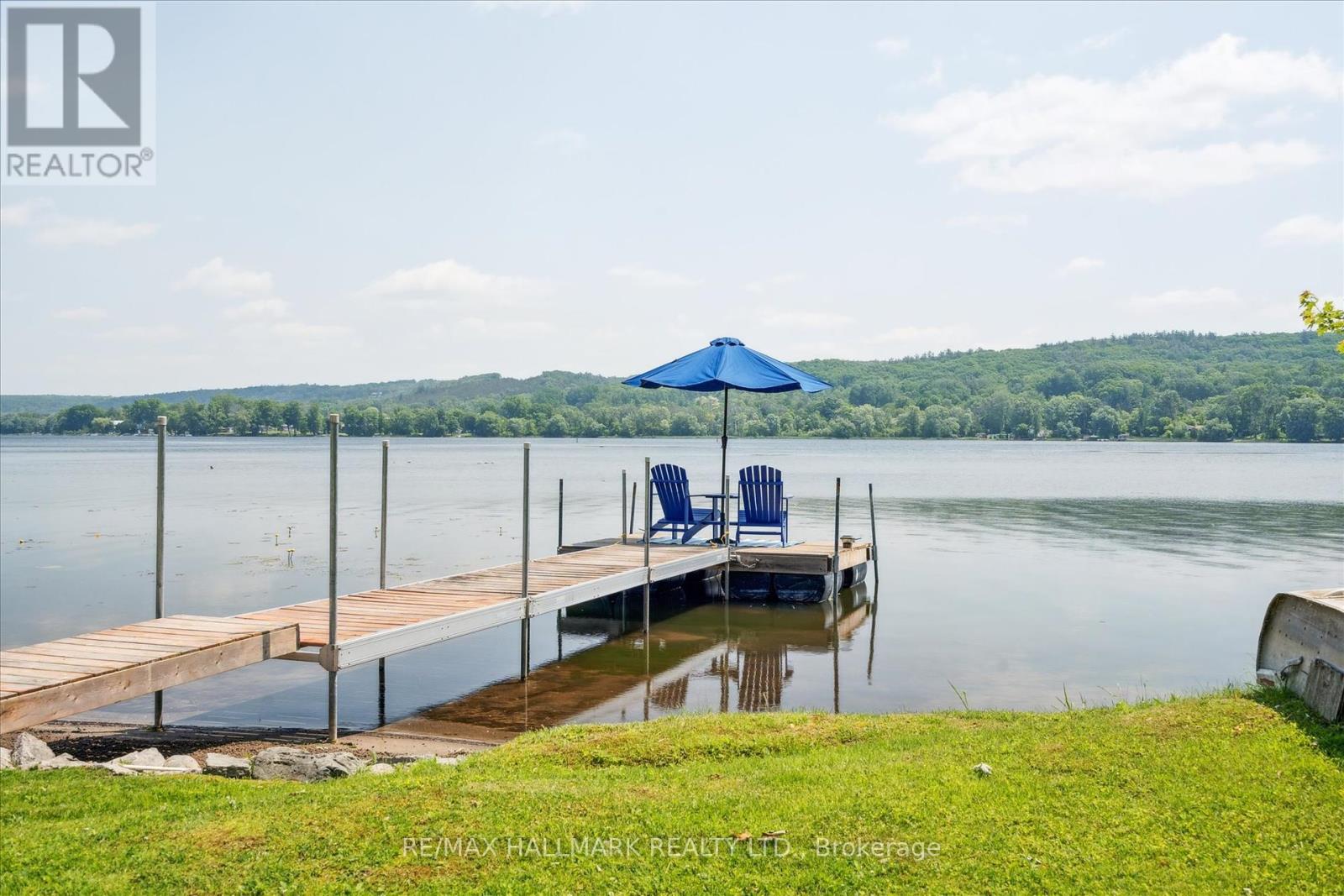 165 Trentside Lane, Quinte West (Frankford Ward), Ontario  K0K 2C0 - Photo 7 - X12403389