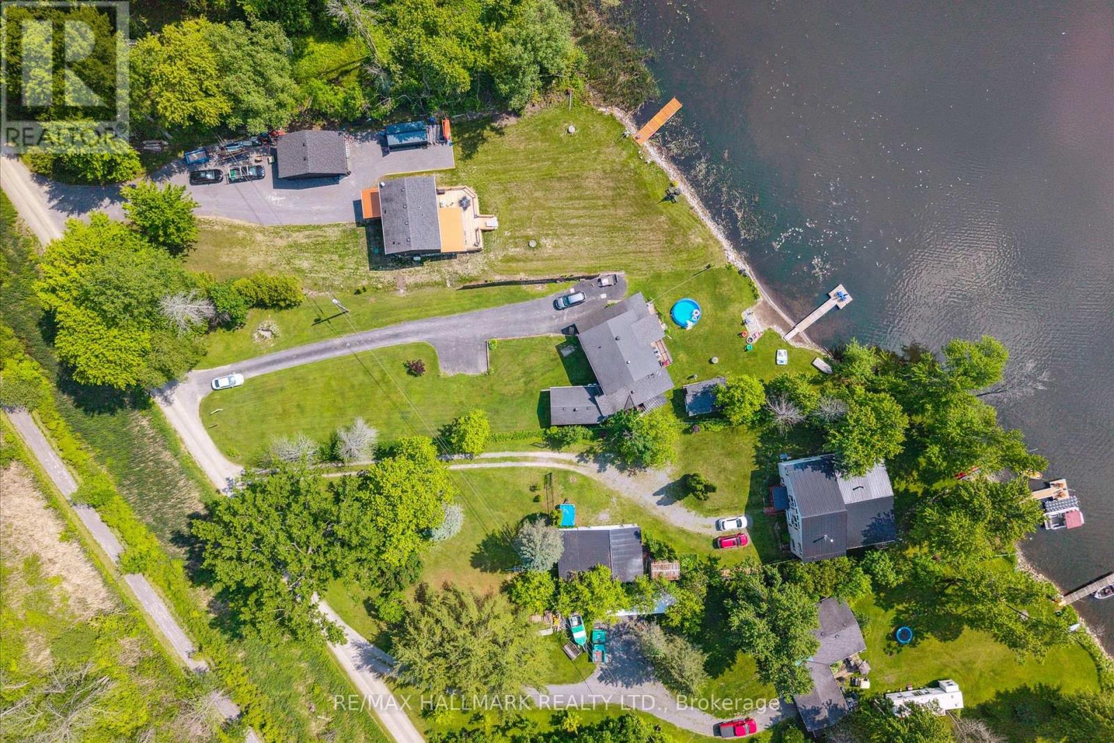165 Trentside Lane, Quinte West (Frankford Ward), Ontario  K0K 2C0 - Photo 5 - X12403389
