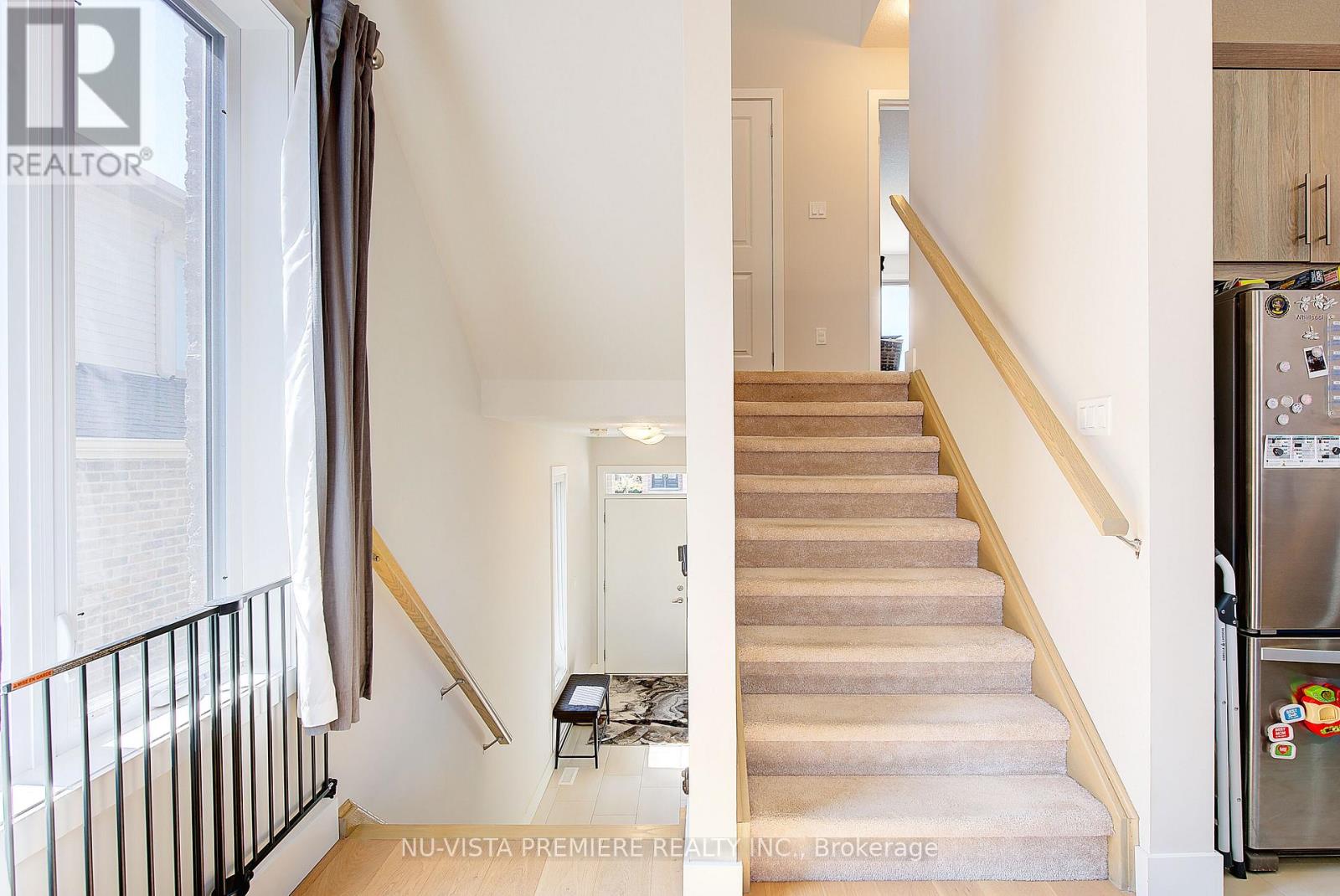 563 Chelton Road, London South, Ontario  N6M 0H8 - Photo 11 - X12401315