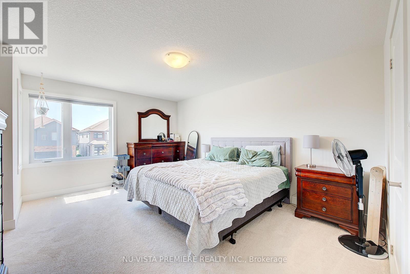 563 Chelton Road, London South, Ontario  N6M 0H8 - Photo 14 - X12401315
