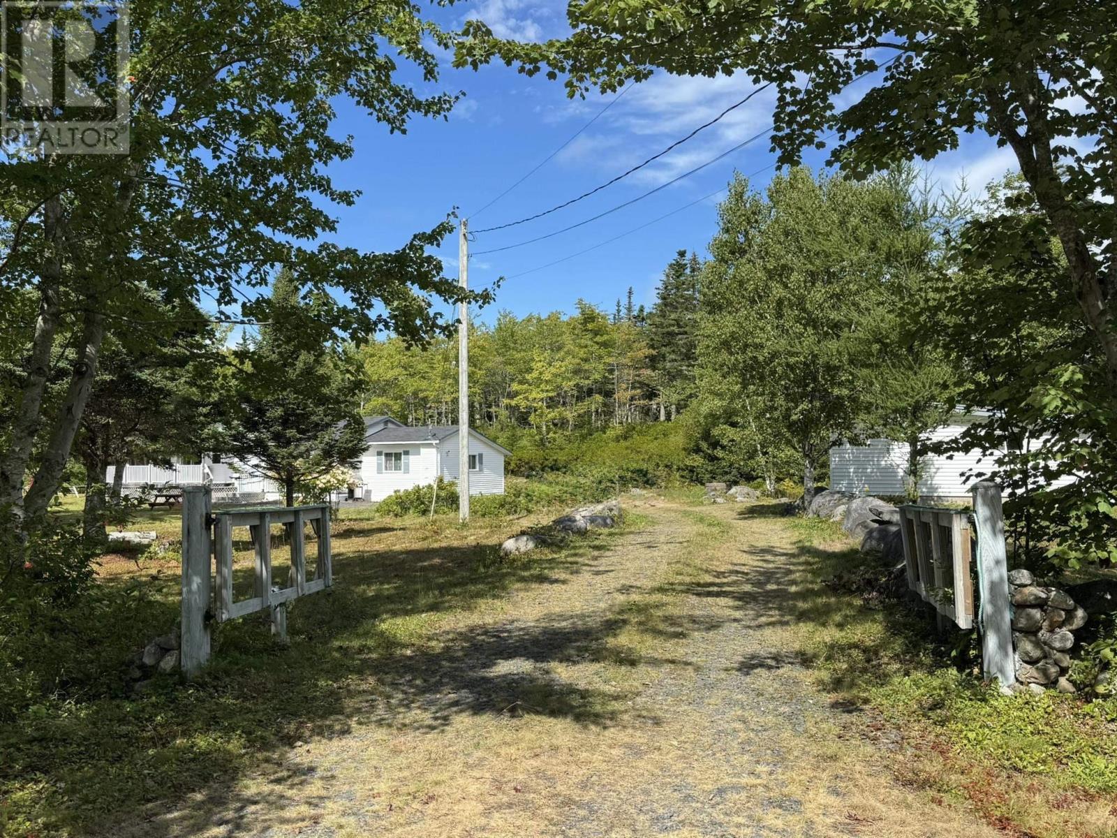 87 Somerset Drive, East Sable River, Nova Scotia  B0T 1V0 - Photo 37 - 202511109