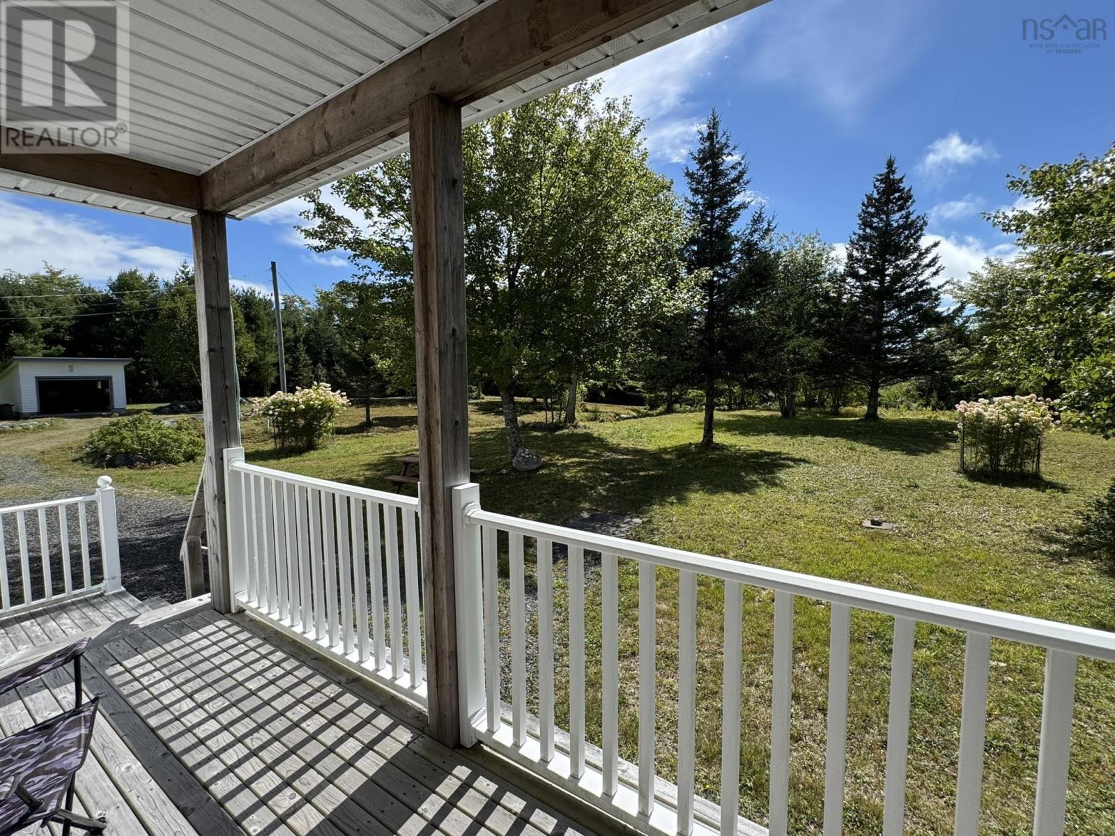 87 Somerset Drive, East Sable River, Nova Scotia  B0T 1V0 - Photo 3 - 202511109