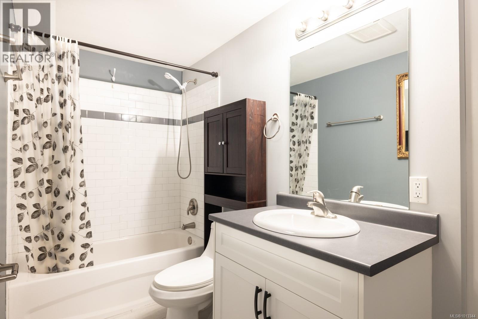 Lorem Ipsum Dolor, Cobble Hill, British Columbia  V0R  - Photo 13 - DEMO28855888