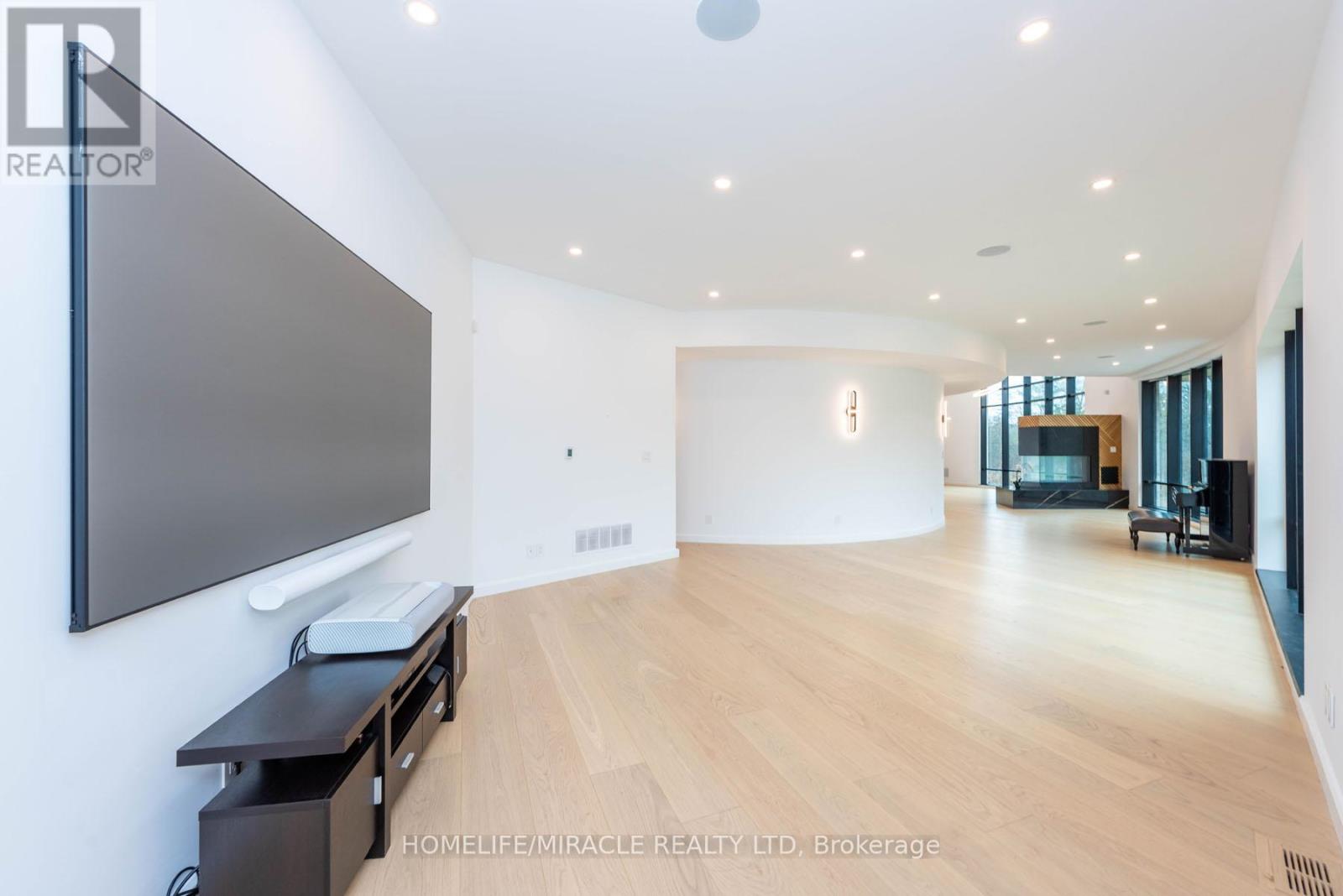 14020 Winston Churchill Boulevard, Caledon, Ontario  L7C 1P2 - Photo 17 - W12403413