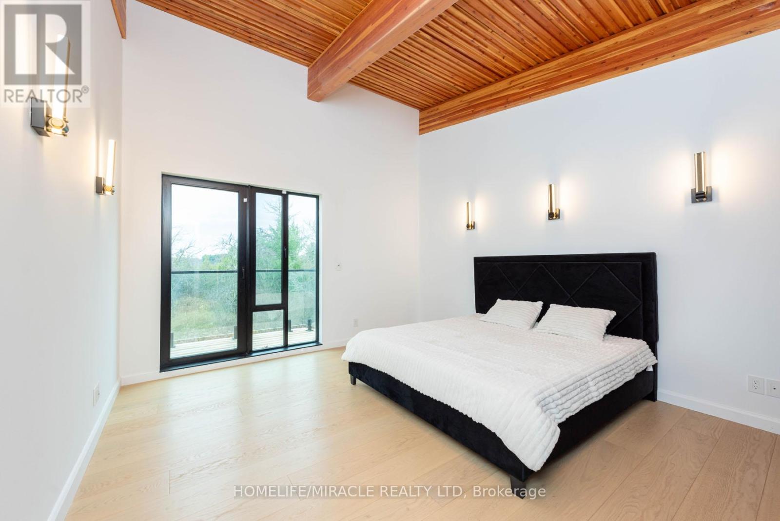 14020 Winston Churchill Boulevard, Caledon, Ontario  L7C 1P2 - Photo 40 - W12403413