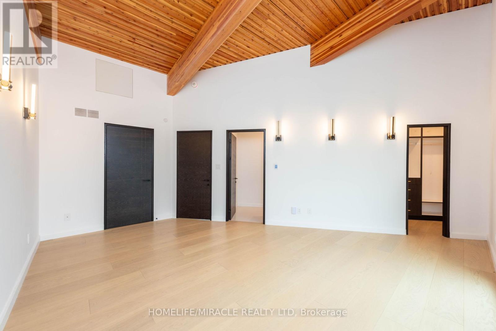 14020 Winston Churchill Boulevard, Caledon, Ontario  L7C 1P2 - Photo 42 - W12403413