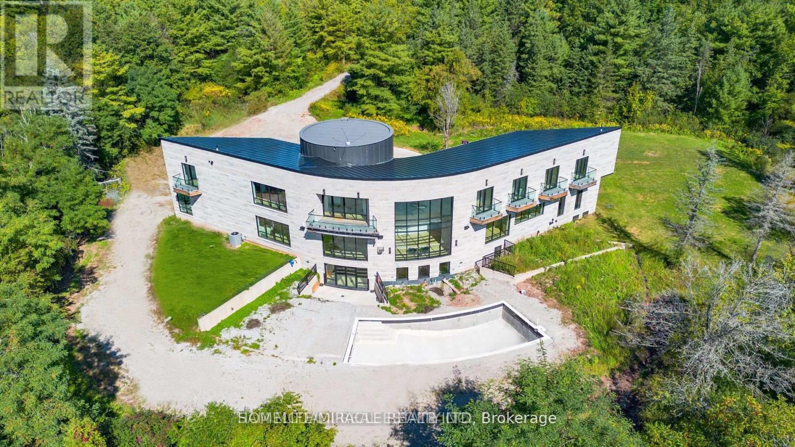14020 Winston Churchill Boulevard, Caledon, Ontario  L7C 1P2 - Photo 49 - W12403413