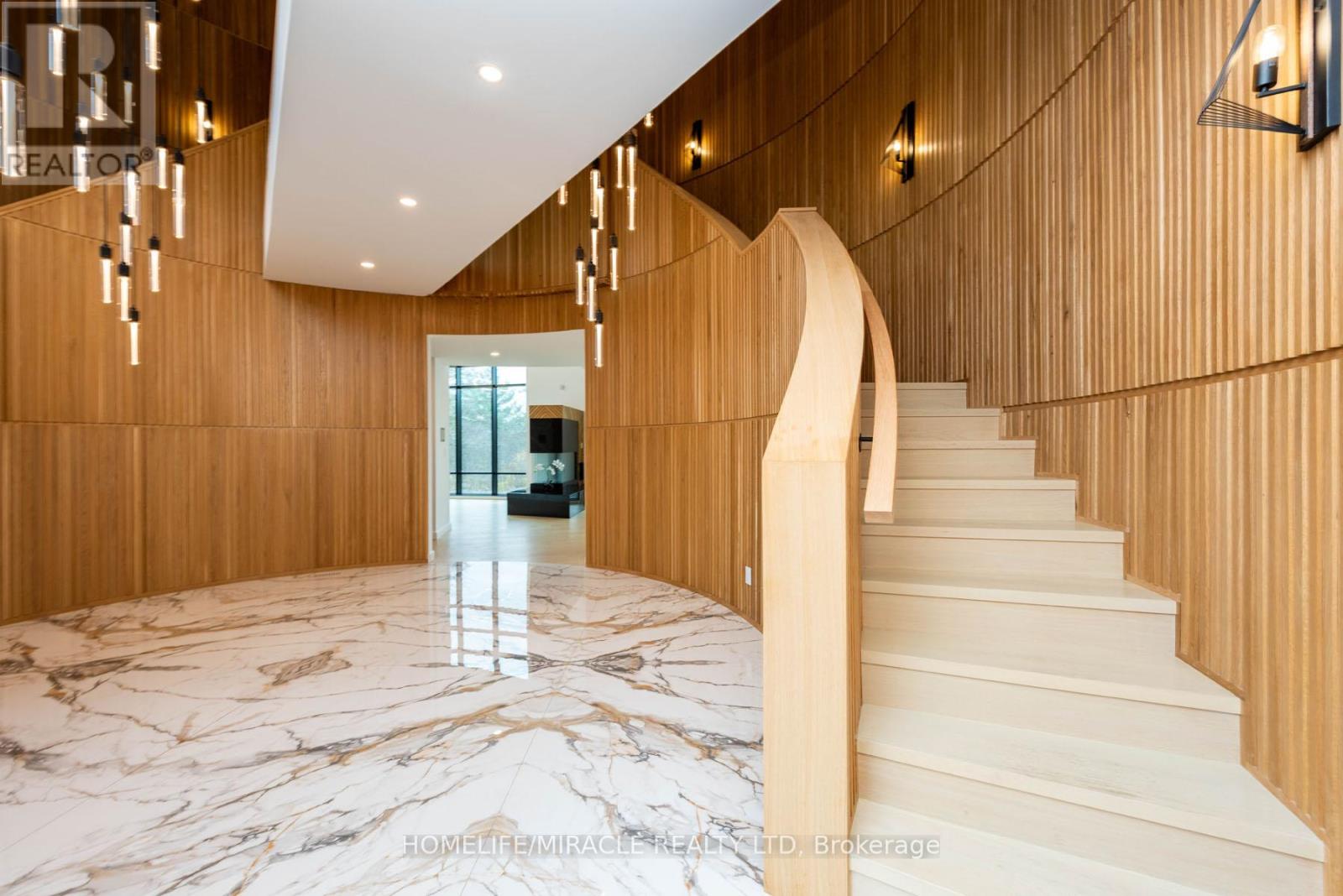 14020 Winston Churchill Boulevard, Caledon, Ontario  L7C 1P2 - Photo 6 - W12403413