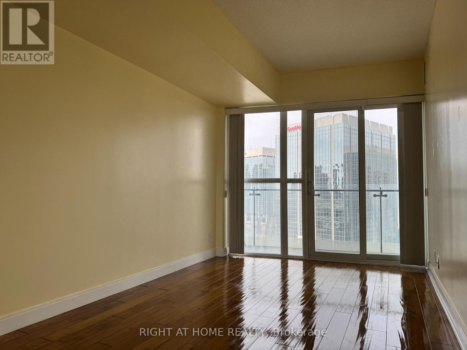 1101 - 50 Absolute Avenue, Mississauga, Ontario  L4Z 0A8 - Photo 5 - W12403425