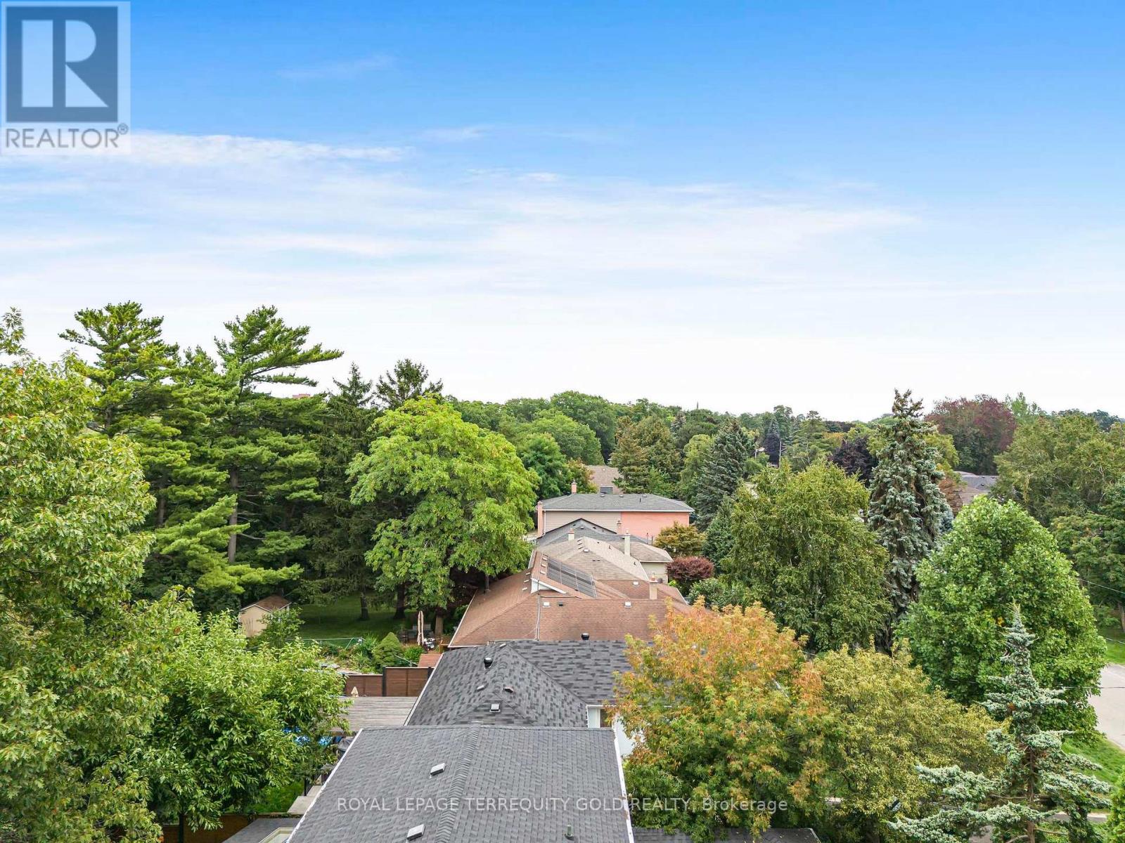 327 River Side Drive, Oakville, Ontario  L6K 3N3 - Photo 46 - W12403436