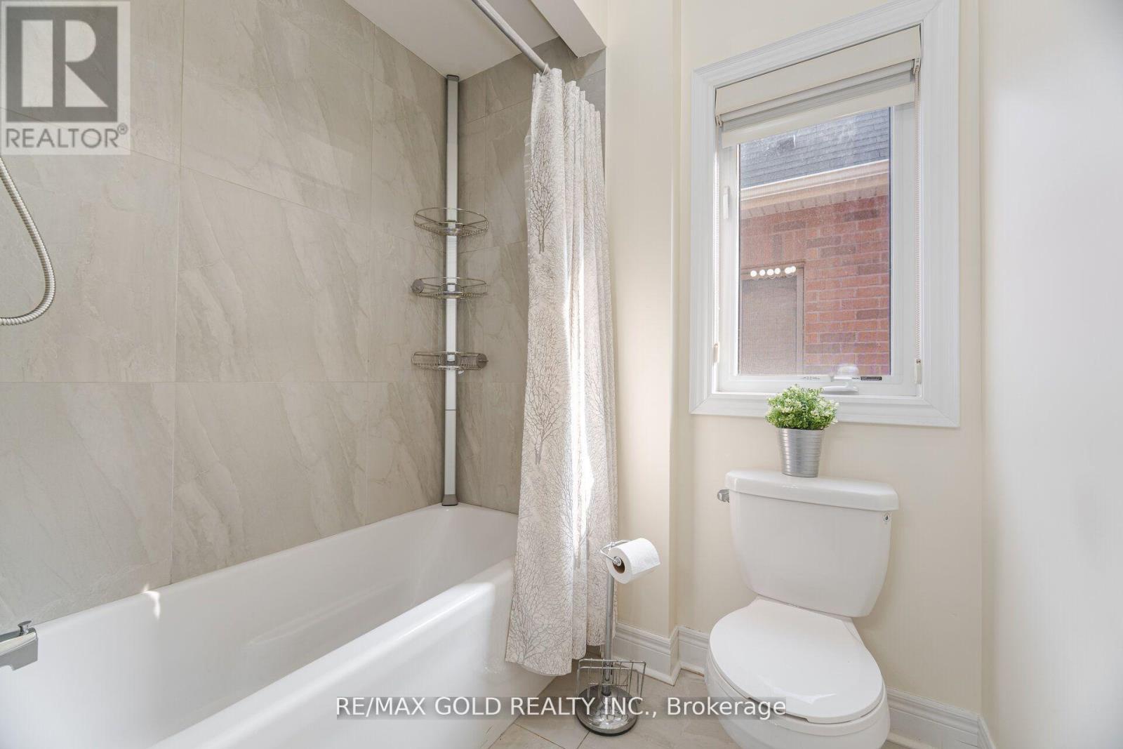 106 Rising Hill Ridge, Brampton, Ontario  L6Y 6B2 - Photo 42 - W12403438