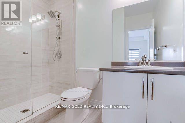 607 - 128 Grovewood Common, Oakville, Ontario  L6H 0X3 - Photo 12 - W12403450
