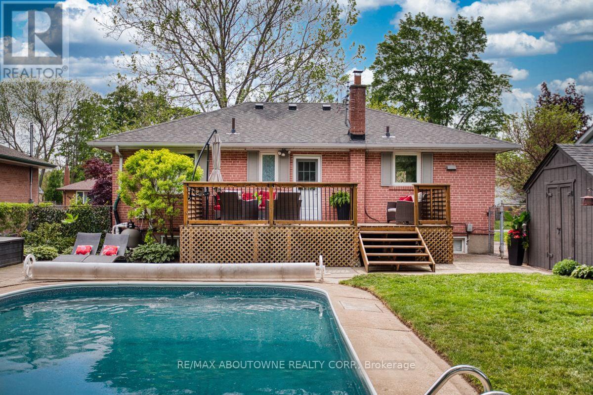 583 Taplow Crescent W, Oakville, Ontario  L6L 4V9 - Photo 22 - W12403469