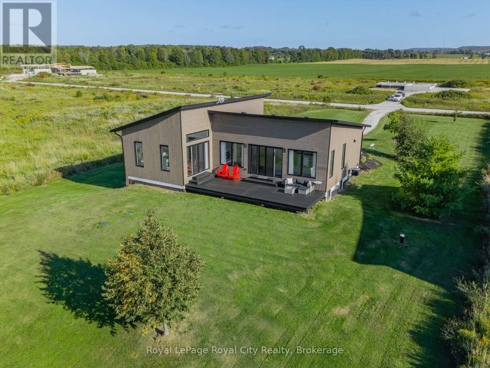 103 Ugovsek Crescent, Meaford, Ontario  N0H 1B0 - Photo 31 - X12400517