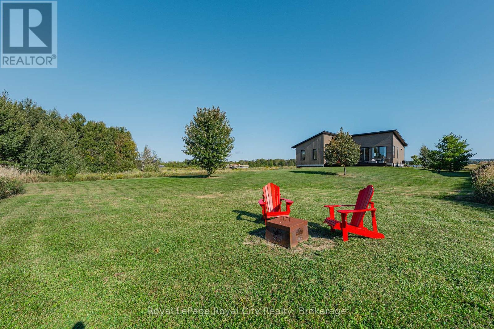 103 Ugovsek Crescent, Meaford, Ontario  N0H 1B0 - Photo 34 - X12400517