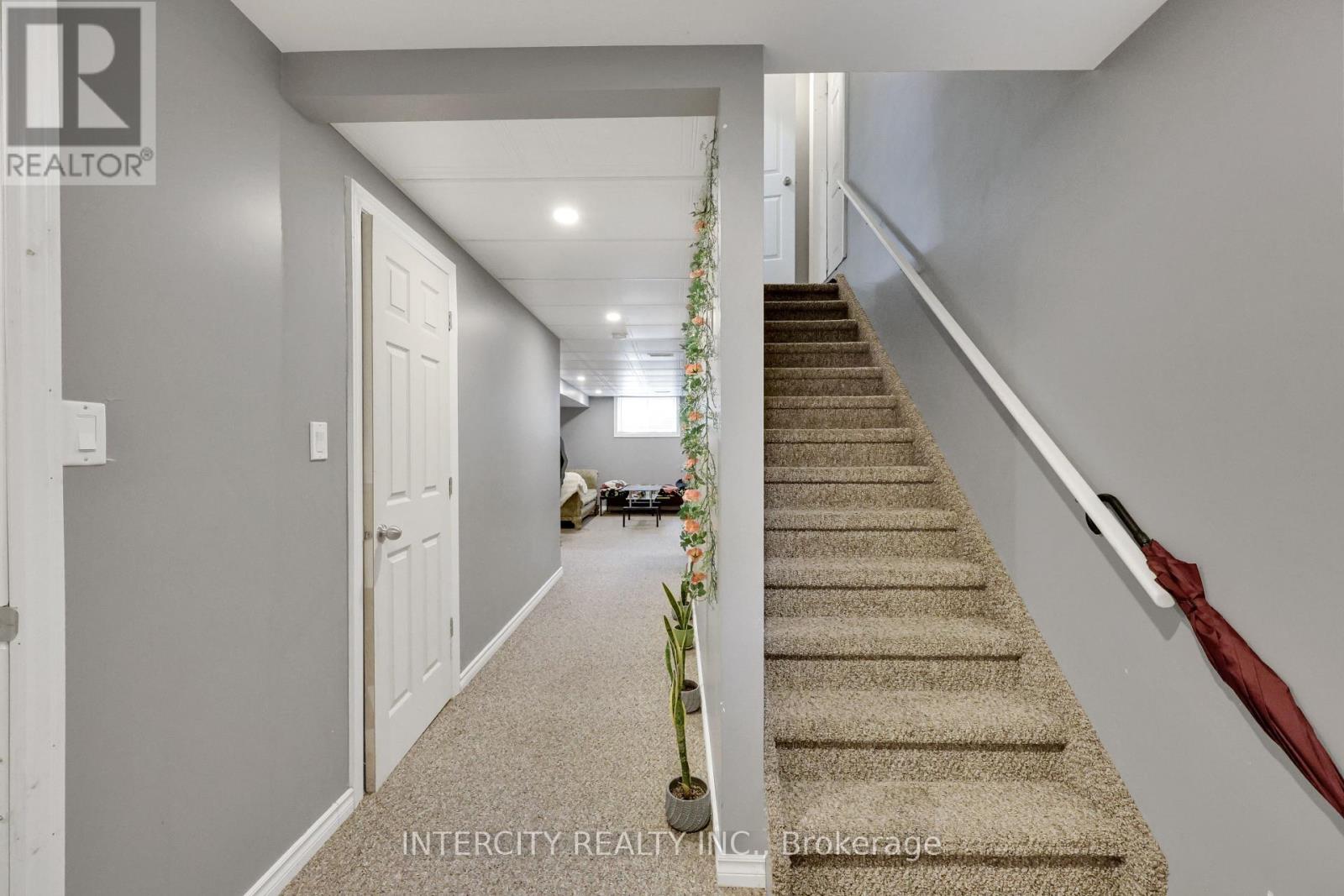 82 Molengraaf Way, Chatham-Kent, Ontario  N7M 0A2 - Photo 19 - X12403430